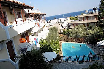 Voula Hotel